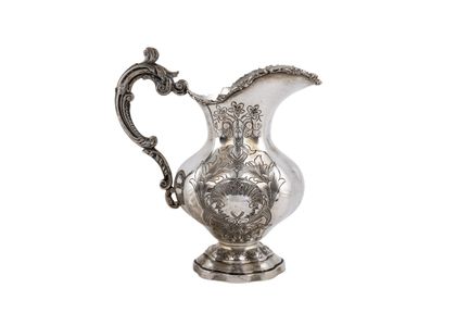 Spanish silver jug, hallmarked, 916 fineness. In t