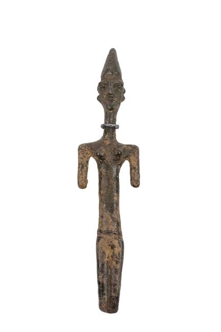 Phoenician-Canaanite bronze figure. Silver necklac