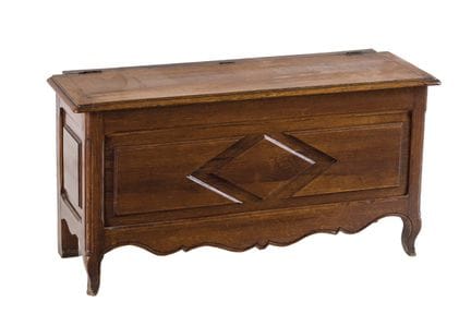 French Provençal chest in carved oak. Coffered dec