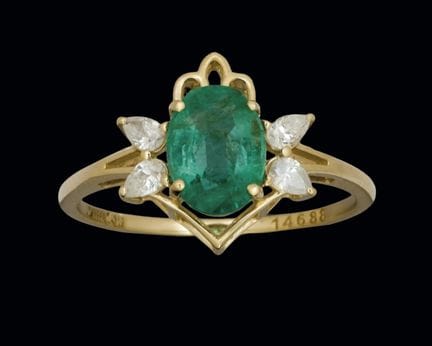 Ring aus 14-karätigem Gelbgold mit einem Smaragd i