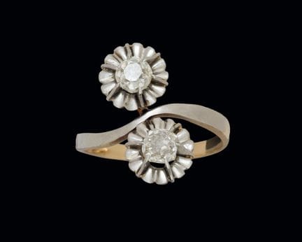 Ein „You and Me“-Ring aus Gelbgold und Platin mit 