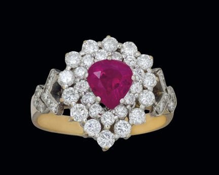 Ring aus 18-karätigem Gelb- und Weißgold mit einem