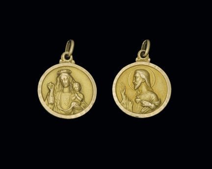 Set of two 18K yellow gold medals featuring religi
