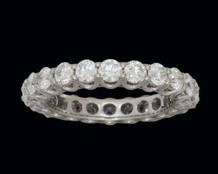 Ehering aus 18 Karat Weißgold mit Diamanten (1,62 