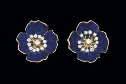 18K yellow gold earrings by BOUCHERON, Eglantine m
