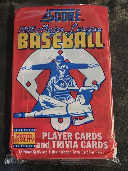 BASEBALL, pack of 17 trading cards + one magic car