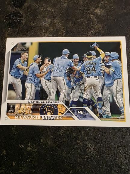 棒球，TOPPS 2023年密尔沃基酿酒人队收藏卡
