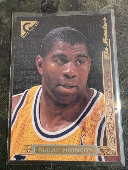 NBA, MAGIC JOHNSON, 1996 TOPPS GALLERY trading car
