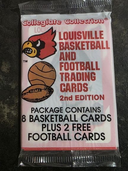 NBA, pack of 10 trading cards containing 8 basketb