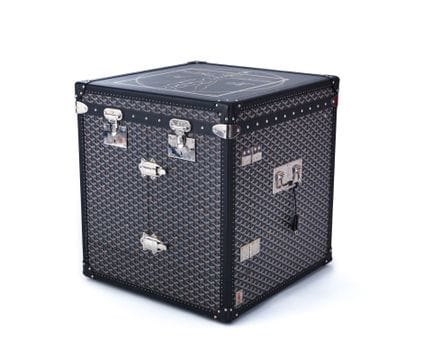 GOYARD
Raro y probablemente único baúl de aromater