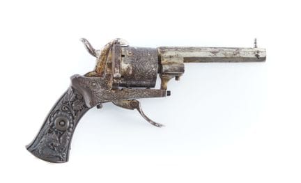 Revolver a perno, a sei colpi, calibro 7 mm, doppi