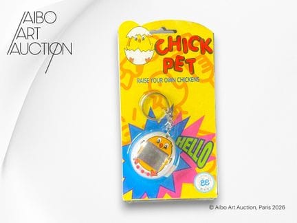 Juego electrónico tipo Tamagotchi.
Chick Pet, llav