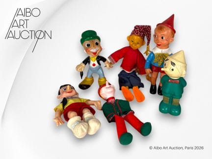 Set di 6 giocattoli:
- Jiminy Cricket, personaggio
