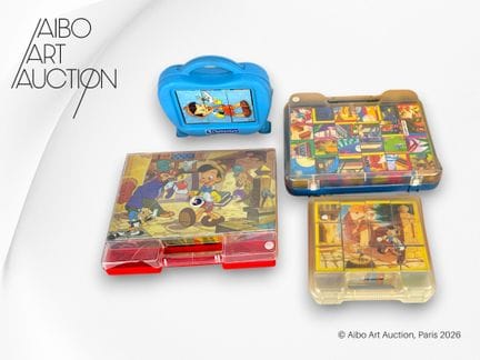 Set di 4 oggetti:
- Clementoni, Disney Pinocchio, 