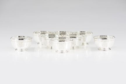 Juego de ocho cuencos de plata portugueses para la