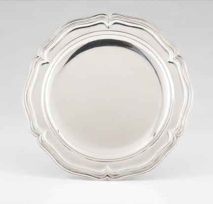 Una bandeja de plata portuguesa
Plata
Decoración p