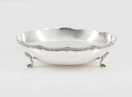 Una frutera portuguesa de plata
Plata, ley 0,833
D