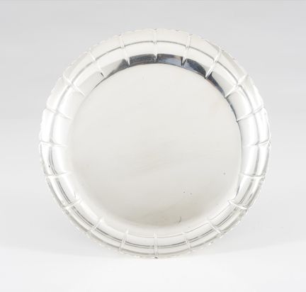 Una bandeja de plata irlandesa
Plata, ley .925
Dec