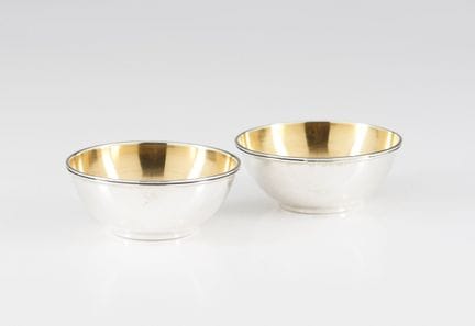 Un par de lavabos portugueses de plata
Plata, ley 