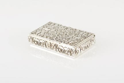 A Portuguese silver box
Silver, fineness .833
Reli