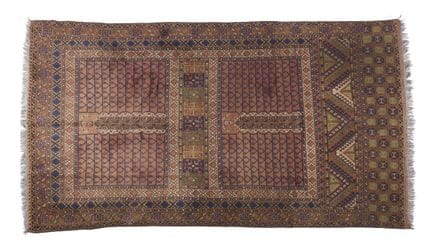 Ein persischer Pardeh-Teppich
Wolle und Baumwolle,