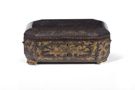 A 19th century lacquer sewing box
Lacquer
Gilt dec