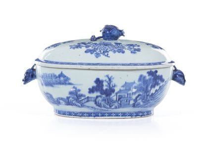 Zuppiera cinese blu e bianca con coperchio
Porcell