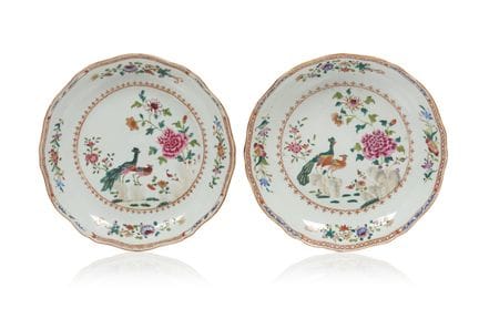 Coppia di piatti “Famille Rose”
Porcellana cinese 
