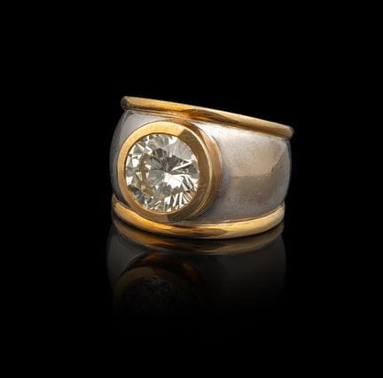 Anillo de diamante y oro bicolor
Oro bicolor 585/0
