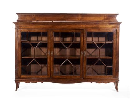 Bibliothèque en noyer de style D. Maria I
Noyer
Av