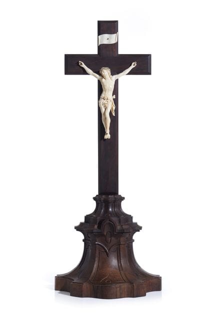 Le Christ crucifié
Sculpture en ivoire
France, XIX