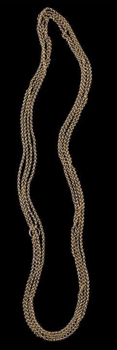 Una cadena de oro
Oro, ley 0,800
Sello de Gondomar