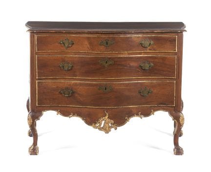 Commode portugaise de style D. José
Noyer
Avec tro