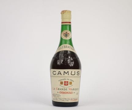 1 BOTELLA DE COÑAC CAMUS «LA GRANDE MARQUE»