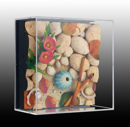 PIERO GILARDI
Hedgehog and Beach Flowers
polyureth