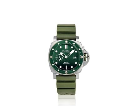 OFFICINE PANERAI 
Model: Submersible ref. PAM01287
