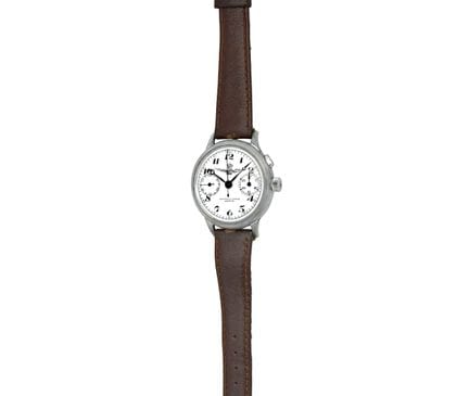 UNIVERSAL GENEVE 
Modèle : Chronographe de l'Aéron