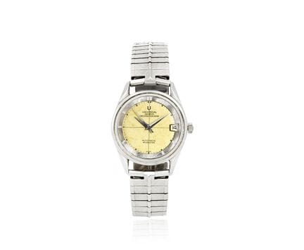 UNIVERSAL GENEVE
Modello: Polerouter Date 
Anni: 6