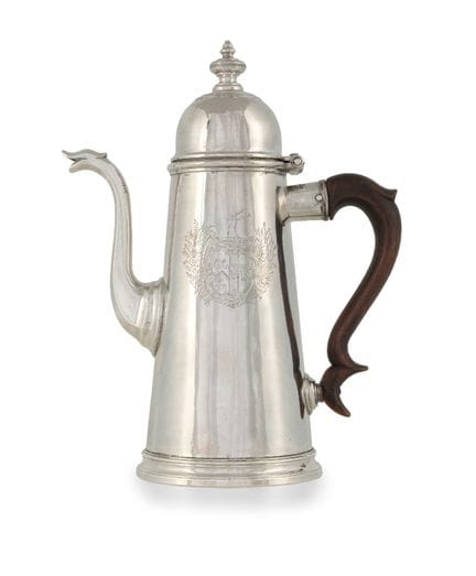 KAFFEEKANNE „REGINA ANNA“ AUS SILBER, LONDON, 1708
