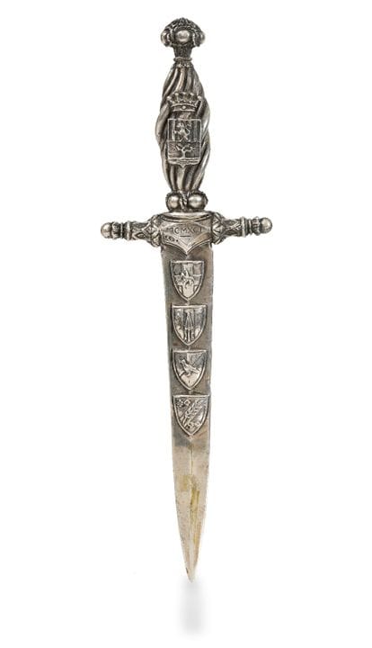 MODÈLE DE POIGNARD EN ARGENT, XXe SIÈCLE, orné de 