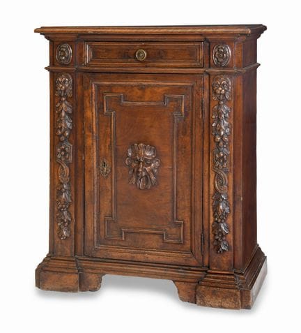 WALNUT SIDEBOARD, 17th CENTURY, featuring a single