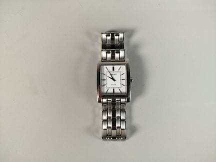 SEIKO: orologio da polso Solar con movimento al qu