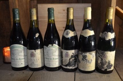 一组六瓶勃艮第红葡萄酒，包括：Givry Domaine Ragot 1990（标签破损严重，难以辨