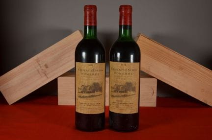1972年波美侯勒恩克洛酒庄红葡萄酒，两瓶（液位分别为“高肩+”和“高肩-”，酒标有污渍）