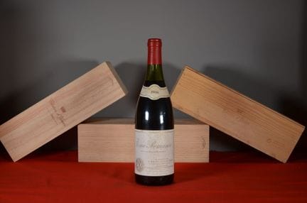 沃斯-罗曼尼 E.Brocard &amp; Fils 1986，一瓶（液面低于瓶盖3.3厘米，标签