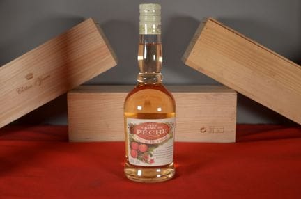 Crema fine alla pesca di vigna, 15%, una bottiglia