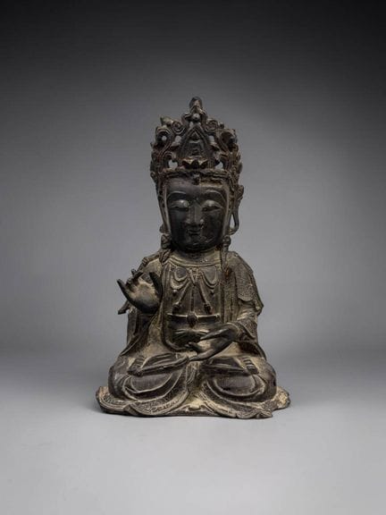 CHINA – 16. Jahrhundert oder später
Bronzestatuett