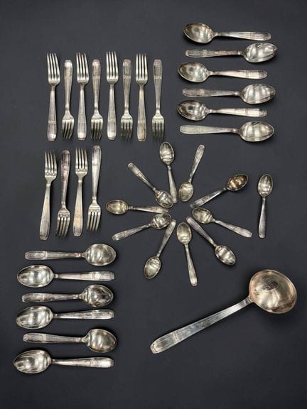 Art-déco-Besteckset aus Silber (mind. 800/1000), b