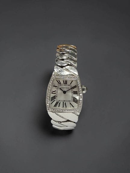 CARTIER
Reloj de pulsera modelo «La Doña» en oro b