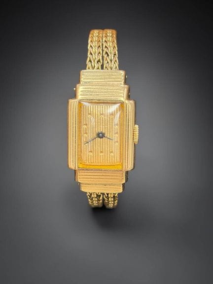 BOUCHERON
Reloj de pulsera de oro amarillo de 18 q